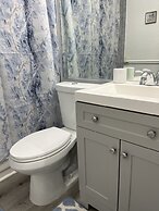 Amazing & cozy Duplex near Zoo Miami