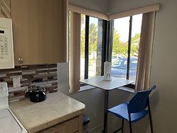 Amazing & cozy Duplex near Zoo Miami