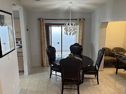 Amazing & cozy Duplex near Zoo Miami