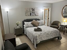 Amazing & cozy Duplex near Zoo Miami