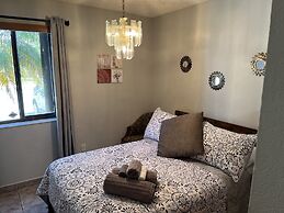 Amazing & cozy Duplex near Zoo Miami