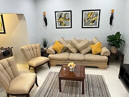 Amazing & cozy Duplex near Zoo Miami