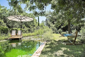 Luxury, Sustainability and Eco Pool