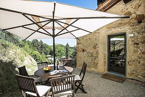 Luxury, Sustainability and Eco Pool