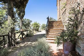 Luxury, Sustainability and Eco Pool