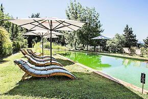 Luxury, Sustainability and Eco Pool