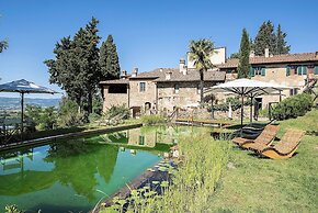 Luxury, Sustainability and Eco Pool