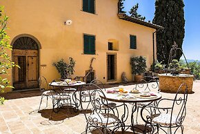 Luxury, Sustainability and Eco Pool