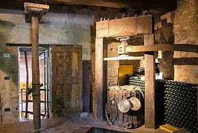 Luxury, Sustainability and Eco Pool