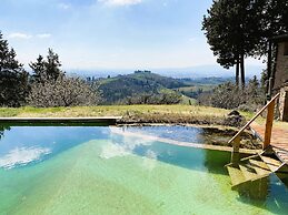 Luxury, Sustainability and Eco Pool