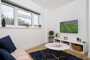 Panther House by Oval