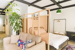 Amalia Flats by Oval