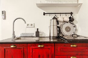 Amalia Flats by Oval