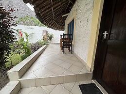 Kivuli Vilas Diani-5bedrooms
