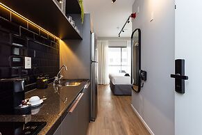 Charlie Rua dos Pinheiros