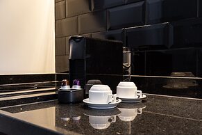 Charlie Rua dos Pinheiros