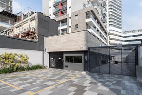 Charlie Rua dos Pinheiros