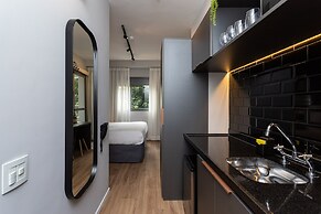 Charlie Rua dos Pinheiros