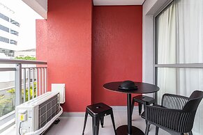 Charlie Rua dos Pinheiros