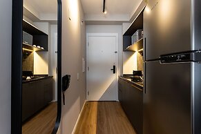 Charlie Rua dos Pinheiros