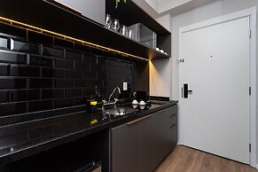 Charlie Rua dos Pinheiros