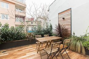 Olympia Flats by Oval