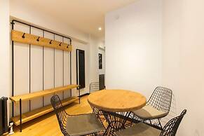 Olympia Flats by Oval