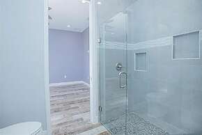 Stunning Luxury Mediterranean-style Private Oasis!