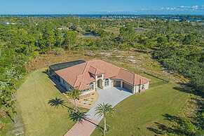 Stunning Luxury Mediterranean-style Private Oasis!