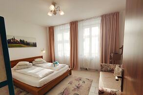 Buon Studio Sibiu, near train station and Small Square Old Town
