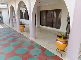 PRESTIGE GUESTHOUSE Ksi