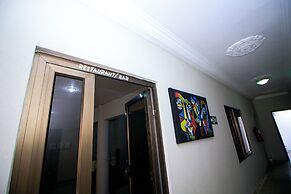 PRESTIGE GUESTHOUSE Ksi