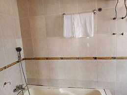 PRESTIGE GUESTHOUSE Ksi