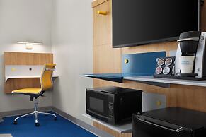 Microtel by Wyndham Lachute