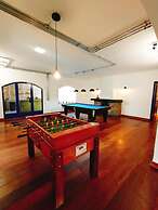 Youse Hostel and Hotel