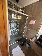 Youse Hostel and Hotel