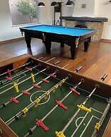 Youse Hostel and Hotel