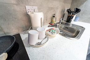 100 Dale Road Studios in Guest House