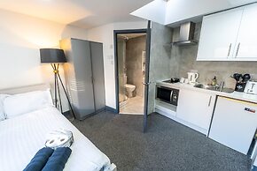 100 Dale Road Studios in Guest House