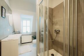 Luga Homes - Chausseehaus