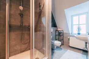 Luga Homes - Chausseehaus