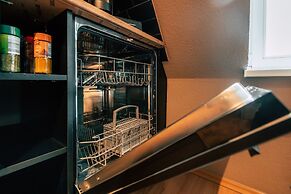 Luga Homes - Chausseehaus