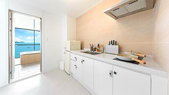 Namhae Himom kis spa Pension Black