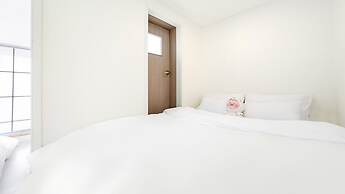 Namhae Himom kis spa Pension Black