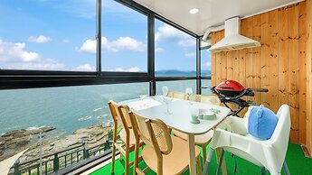 Namhae Himom kis spa Pension Black
