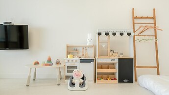 Namhae Himom kis spa Pension Black