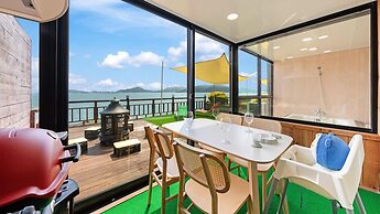 Namhae Himom kis spa Pension Black