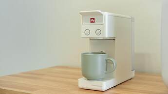 Namhae Himom kis spa Pension Black