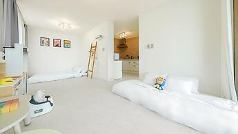 Namhae Himom kis spa Pension Black