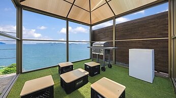 Namhae Himom kis spa Pension Black